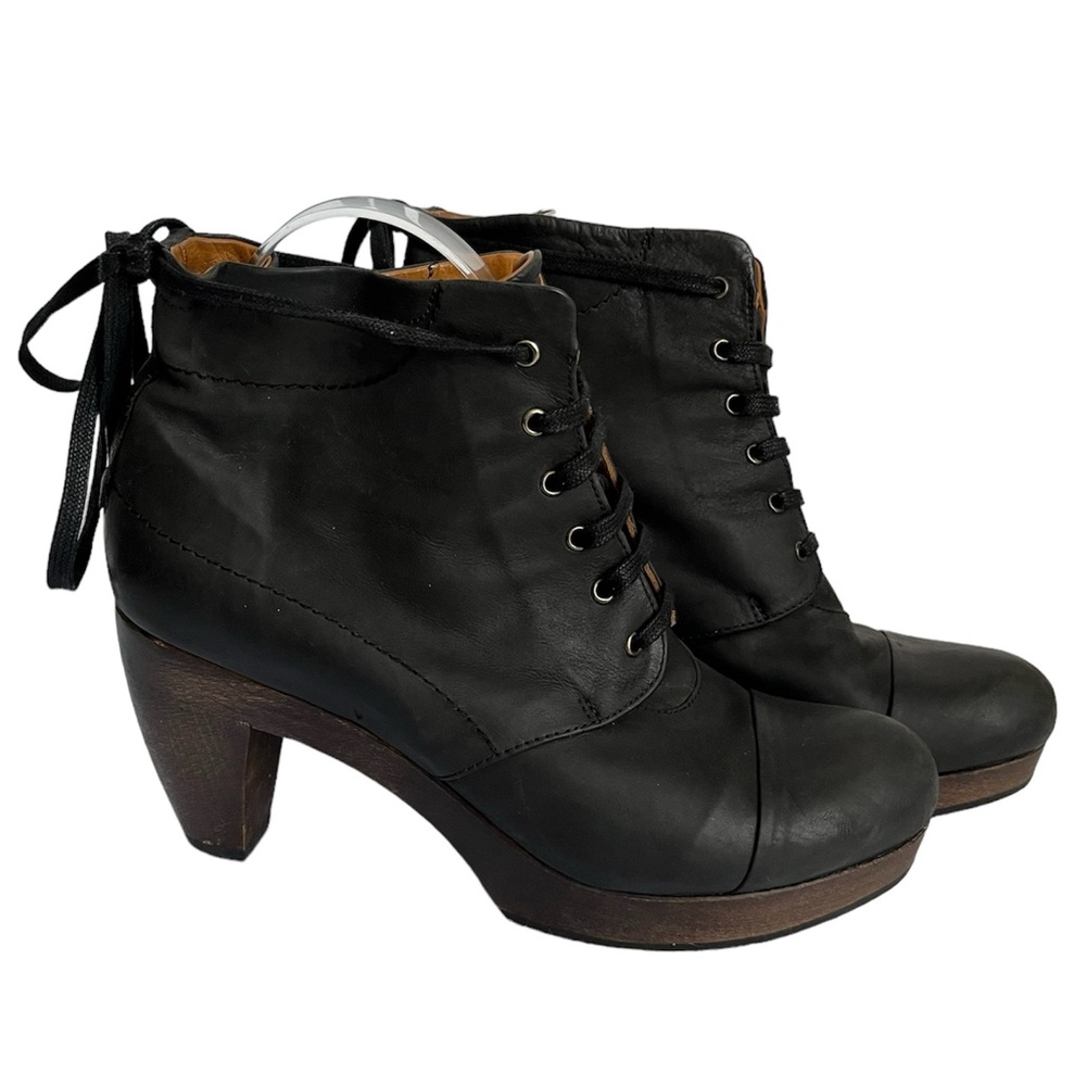 COCLICO BLACK CLOG BOOTIE